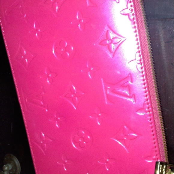 Hot Pink Louis Vuitton Bag - Picture 3 of 9